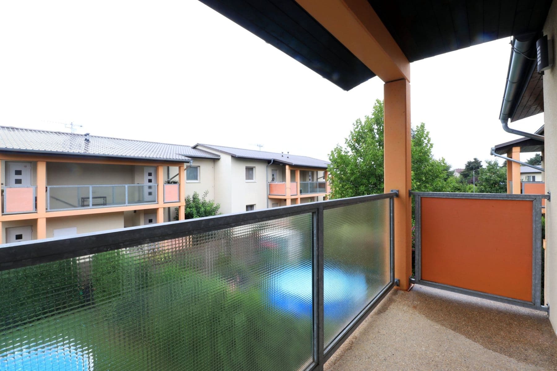 Prenájom bytu 2-izbový 50 m², Nad Obcí, Nová Ves, Středočeský kraj Prenájom bytu 2-izbový 50 m², Nad Obcí, Nová Ves, Středočeský kraj