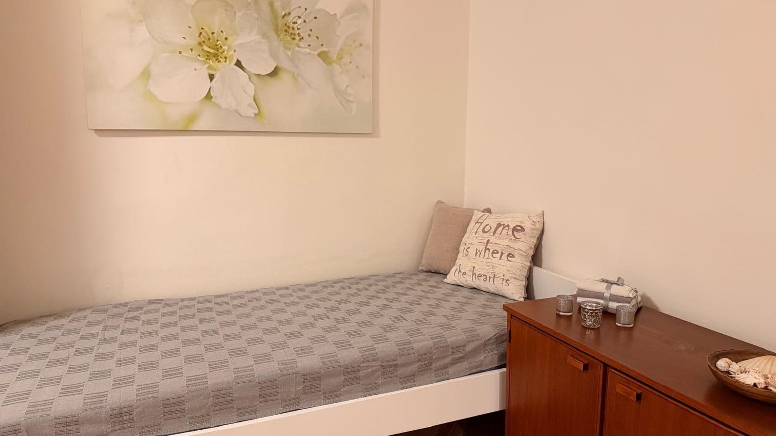 Prenájom bytu 2-izbový 68 m², Nálepkovo náměstí, Ostrava, Moravskoslezský kraj Prenájom bytu 2-izbový 68 m², Nálepkovo náměstí, Ostrava, Moravskoslezský kraj