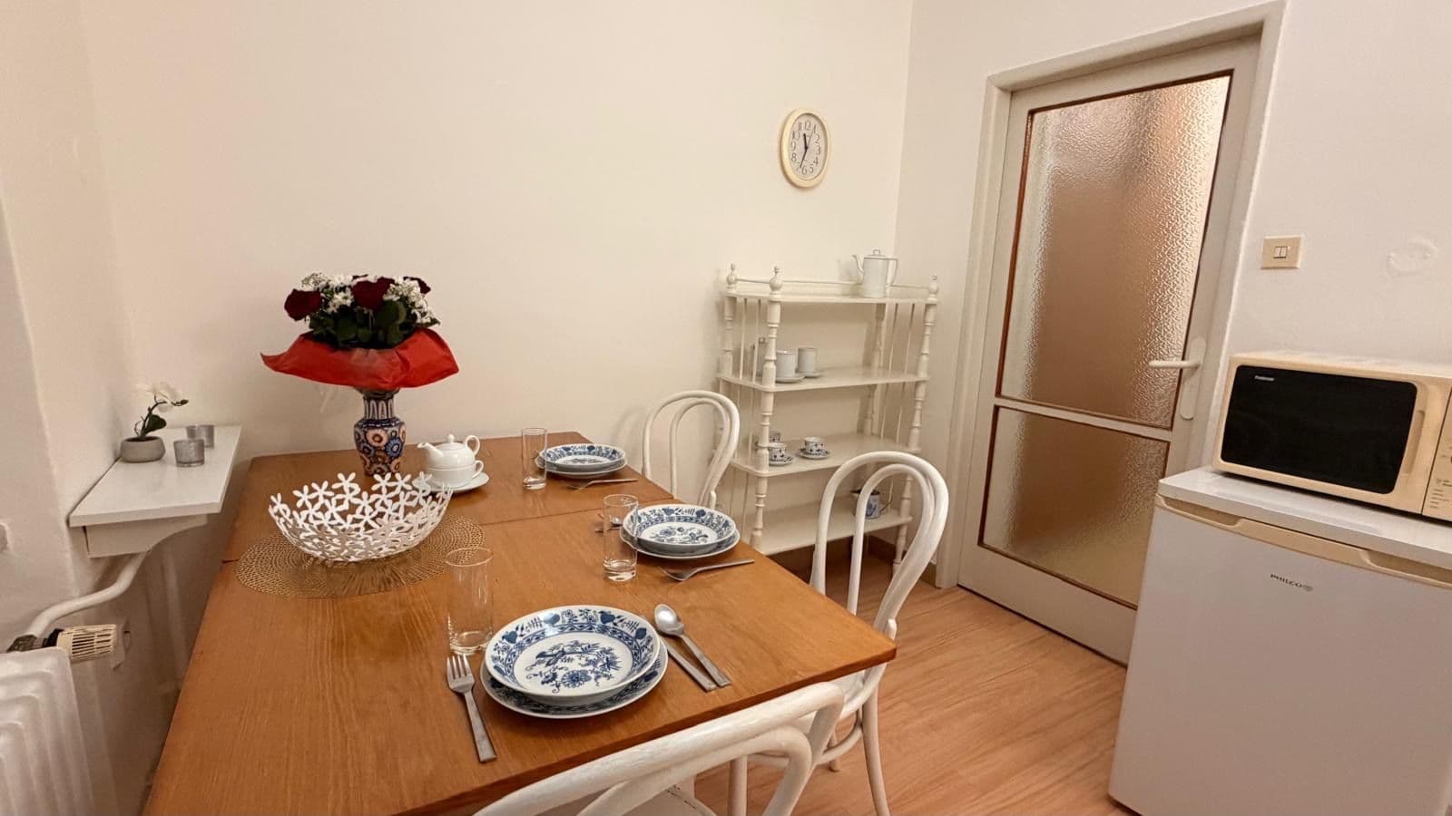 Prenájom bytu 2-izbový 68 m², Nálepkovo náměstí, Ostrava, Moravskoslezský kraj Prenájom bytu 2-izbový 68 m², Nálepkovo náměstí, Ostrava, Moravskoslezský kraj