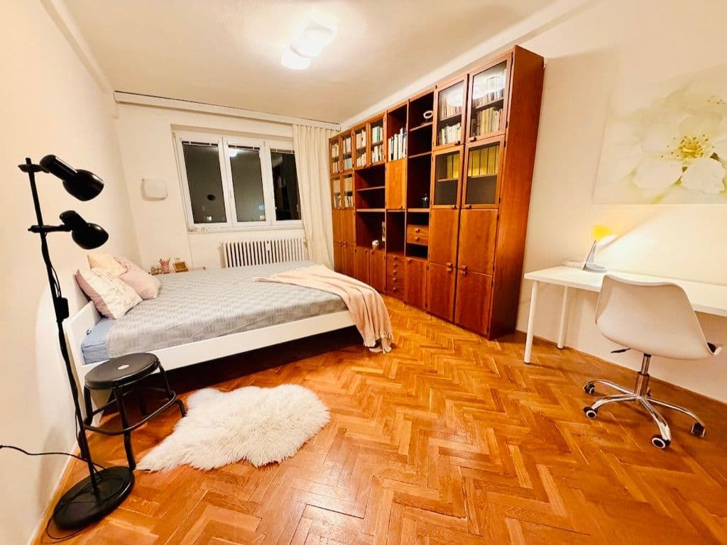 Prenájom bytu 2-izbový 68 m², Nálepkovo náměstí, Ostrava, Moravskoslezský kraj Prenájom bytu 2-izbový 68 m², Nálepkovo náměstí, Ostrava, Moravskoslezský kraj