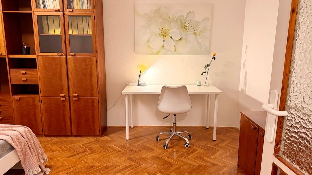 Prenájom bytu 2-izbový 68 m², Nálepkovo náměstí, Ostrava, Moravskoslezský kraj Prenájom bytu 2-izbový 68 m², Nálepkovo náměstí, Ostrava, Moravskoslezský kraj