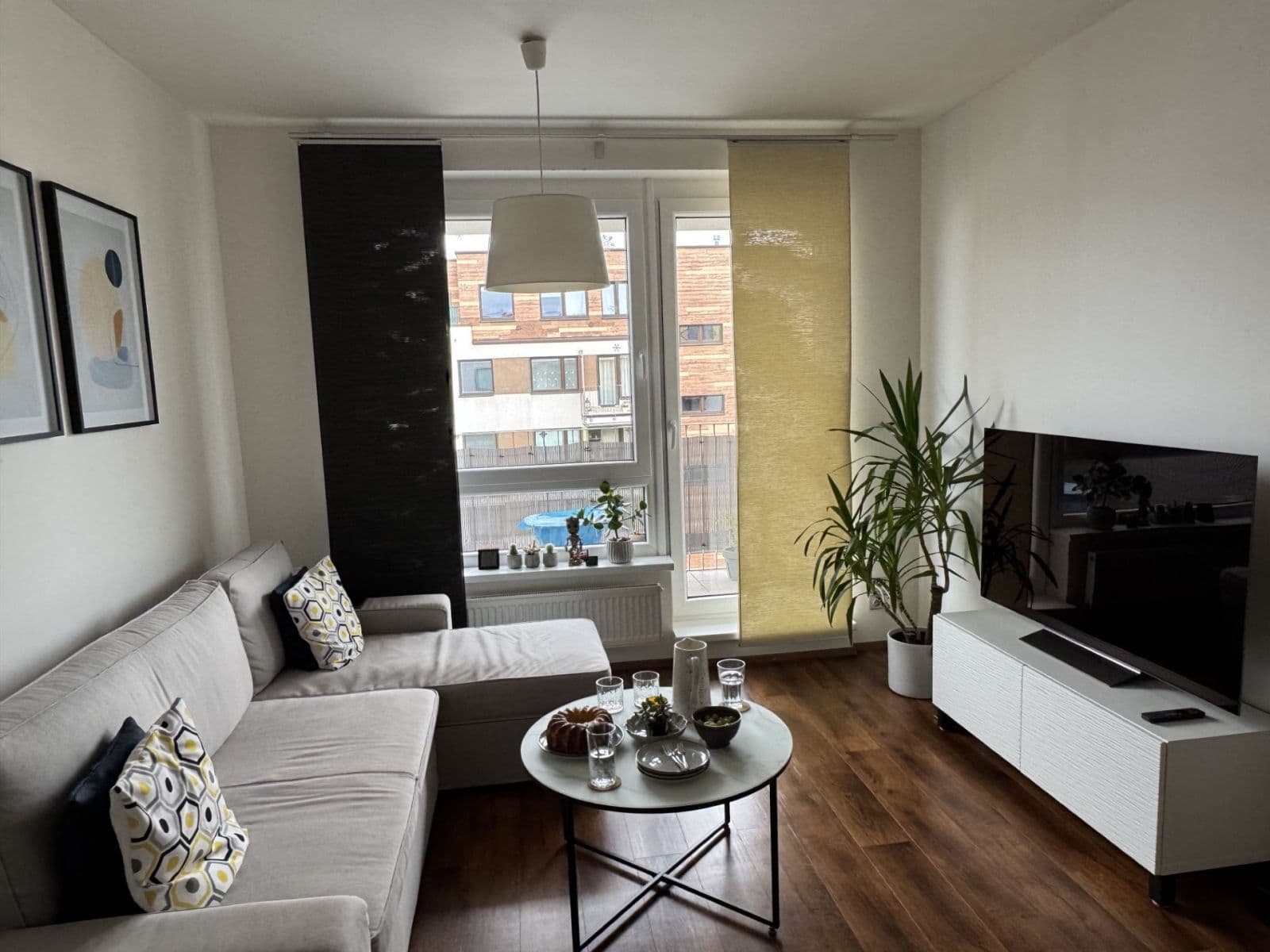 Prenájom bytu 2-izbový 51 m², Zakšínská, Praha, Praha Prenájom bytu 2-izbový 51 m², Zakšínská, Praha, Praha