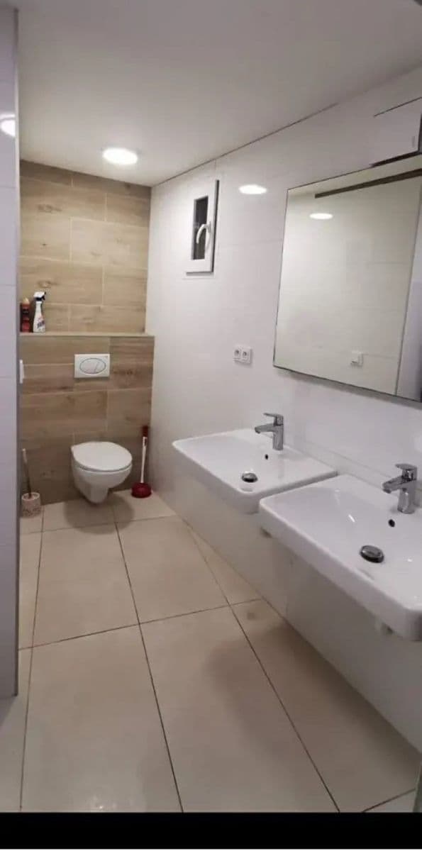 Predaj domu 398 m², pozemek 1.153 m², Hředle, Středočeský kraj Predaj domu 398 m², pozemek 1.153 m², Hředle, Středočeský kraj