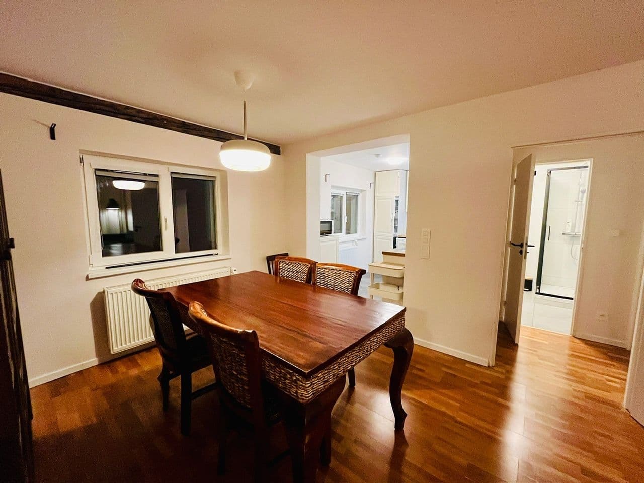 Prenájom bytu 3-izbový 80 m², Nobelova, Nové Mesto, Bratislavský kraj Prenájom bytu 3-izbový 80 m², Nobelova, Nové Mesto, Bratislavský kraj