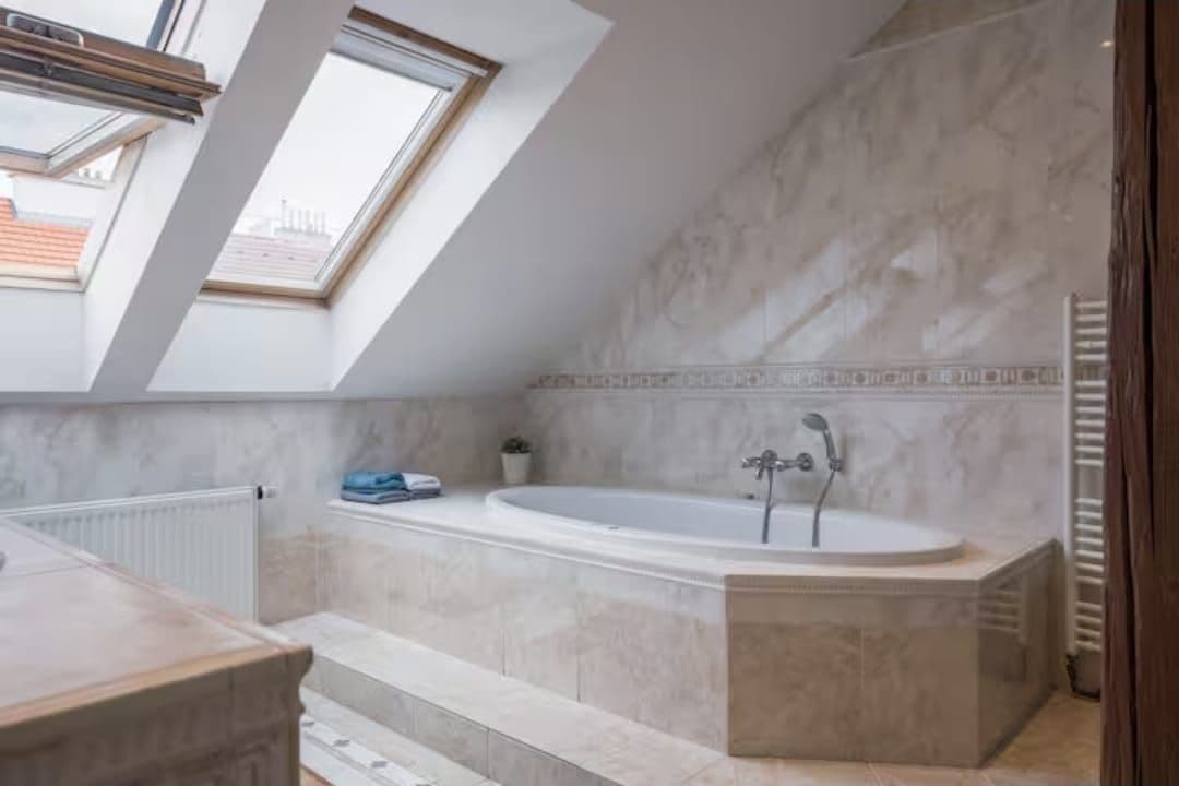 Prenájom bytu 5-izbový 165 m², Strojnická, Praha, Praha Prenájom bytu 5-izbový 165 m², Strojnická, Praha, Praha