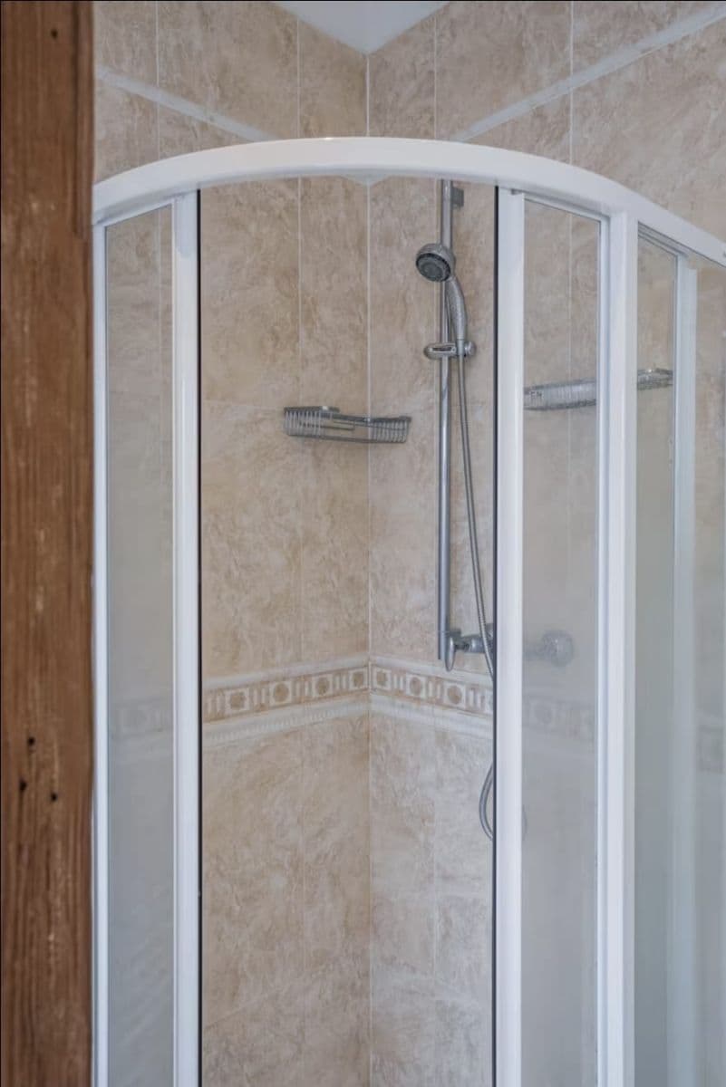 Prenájom bytu 5-izbový 165 m², Strojnická, Praha, Praha Prenájom bytu 5-izbový 165 m², Strojnická, Praha, Praha