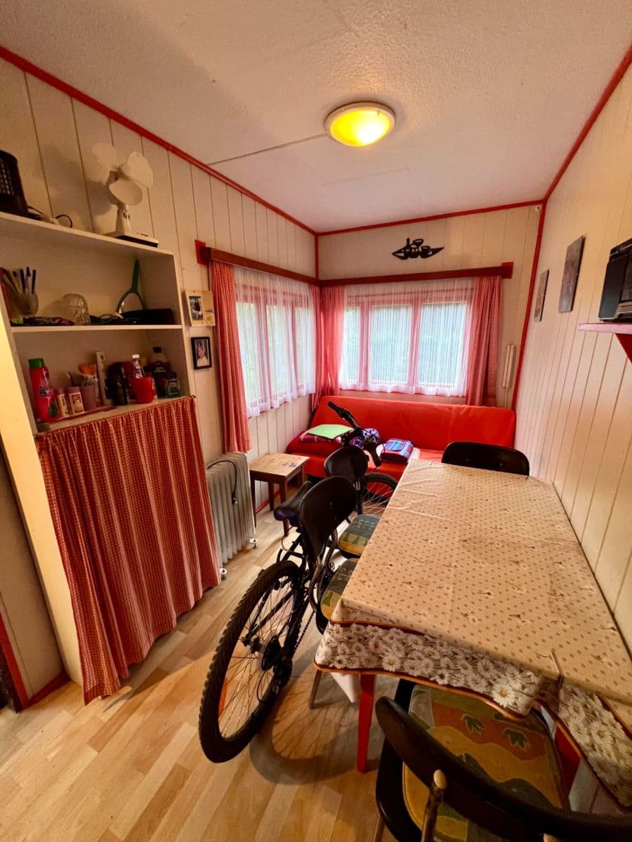 Predaj rekreačného objektu 29 m², pozemek 326 m², Za Labem, Čelákovice, Středočeský kraj Predaj rekreačného objektu 29 m², pozemek 326 m², Za Labem, Čelákovice, Středočeský kraj