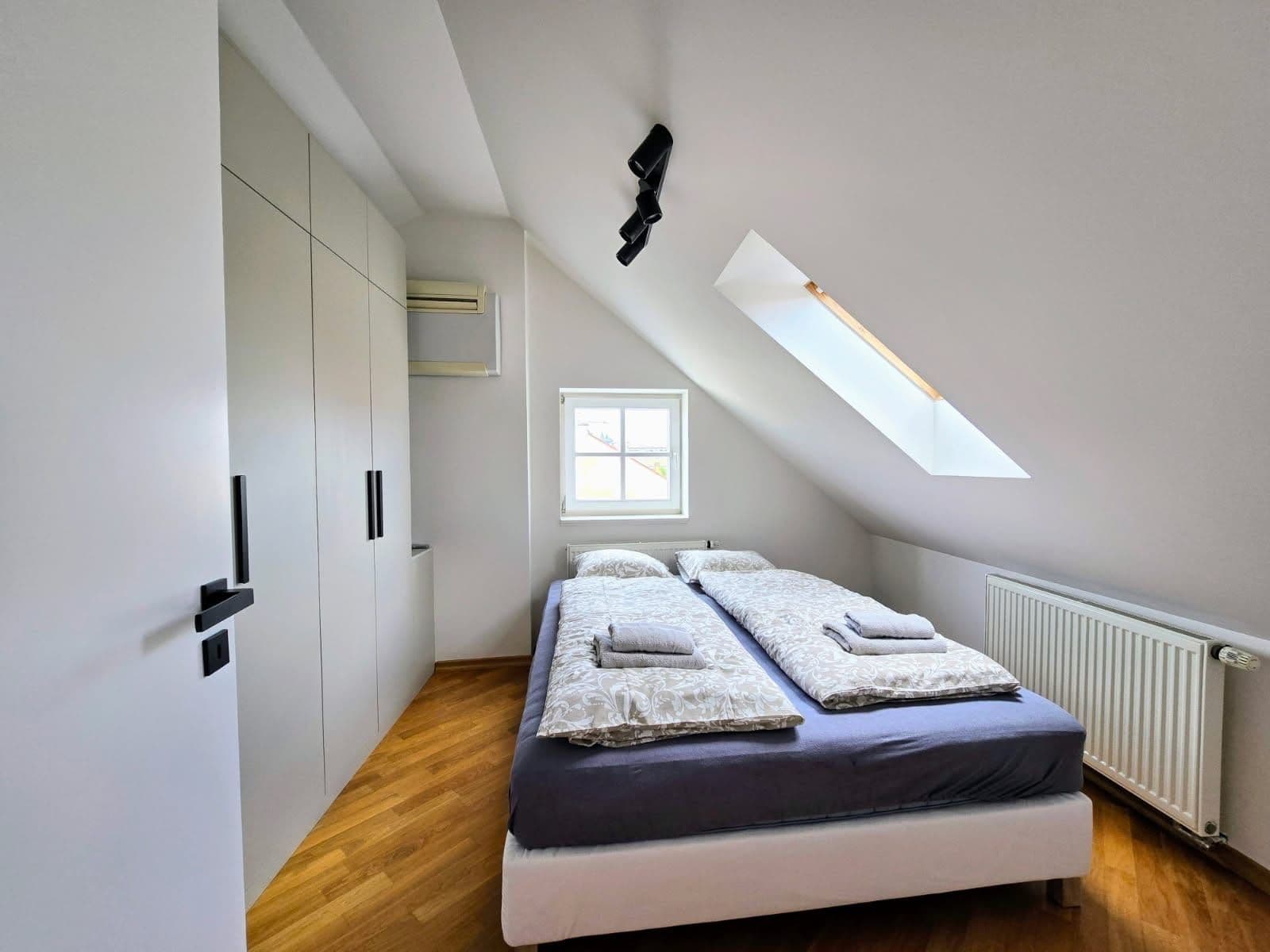 Predaj bytu 3-izbový 78 m², Klimentská, Praha, Praha Predaj bytu 3-izbový 78 m², Klimentská, Praha, Praha
