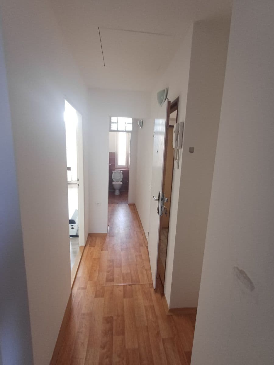 Prenájom bytu 2-izbový 53 m², Vacínova, Praha, Praha Prenájom bytu 2-izbový 53 m², Vacínova, Praha, Praha