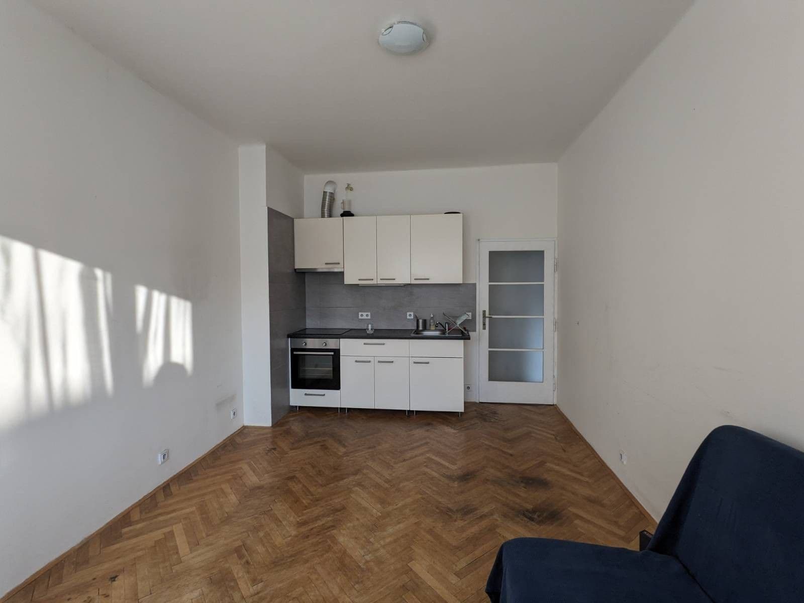Prenájom bytu 2-izbový 46 m², Donská, Praha, Praha Prenájom bytu 2-izbový 46 m², Donská, Praha, Praha
