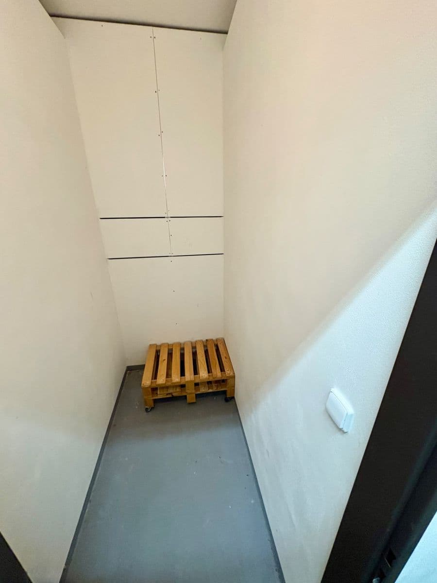 Predaj bytu 1-izbový 26 m², V Závětří, Praha, Praha Predaj bytu 1-izbový 26 m², V Závětří, Praha, Praha