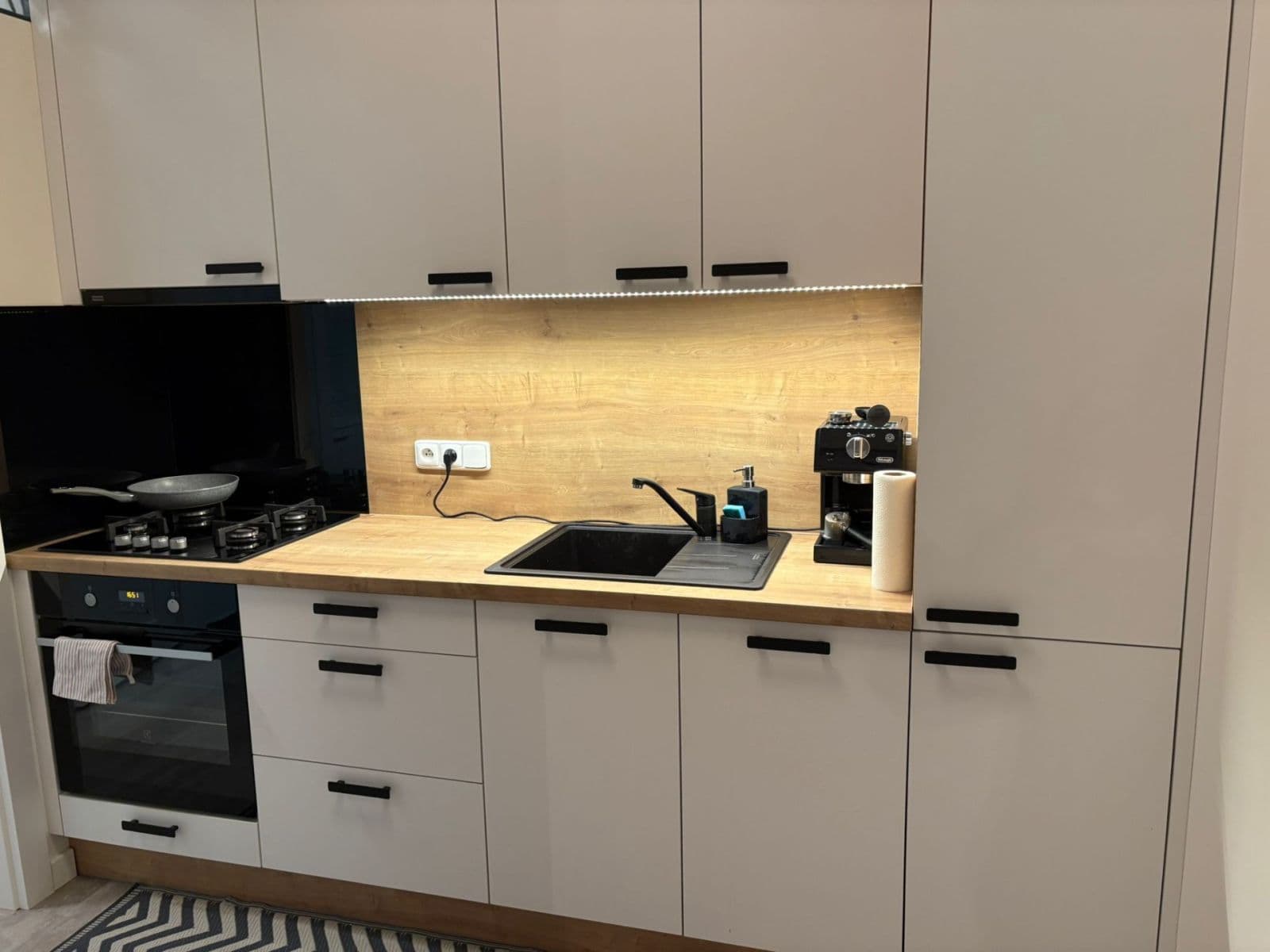 Predaj bytu 2-izbový 66 m², Biskupcova, Praha, Praha Predaj bytu 2-izbový 66 m², Biskupcova, Praha, Praha