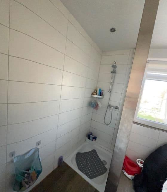 Prenájom bytu 3-izbový 80 m², Bochum, Severné Porýnie - Westfálsko Prenájom bytu 3-izbový 80 m², Bochum, Severné Porýnie - Westfálsko