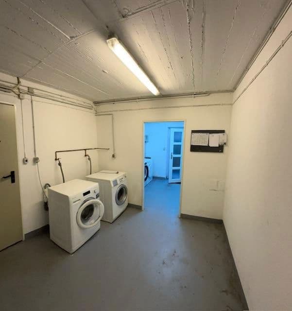 Prenájom bytu 3-izbový 80 m², Bochum, Severné Porýnie - Westfálsko Prenájom bytu 3-izbový 80 m², Bochum, Severné Porýnie - Westfálsko