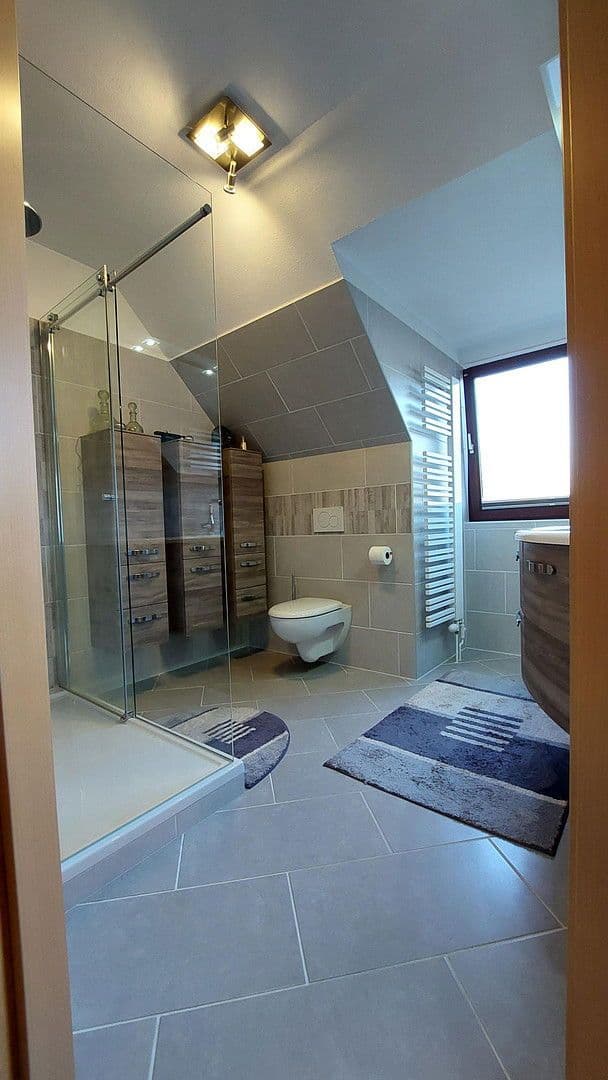 Predaj domu 114 m², pozemek 376 m², Berlin, Berlín Predaj domu 114 m², pozemek 376 m², Berlin, Berlín