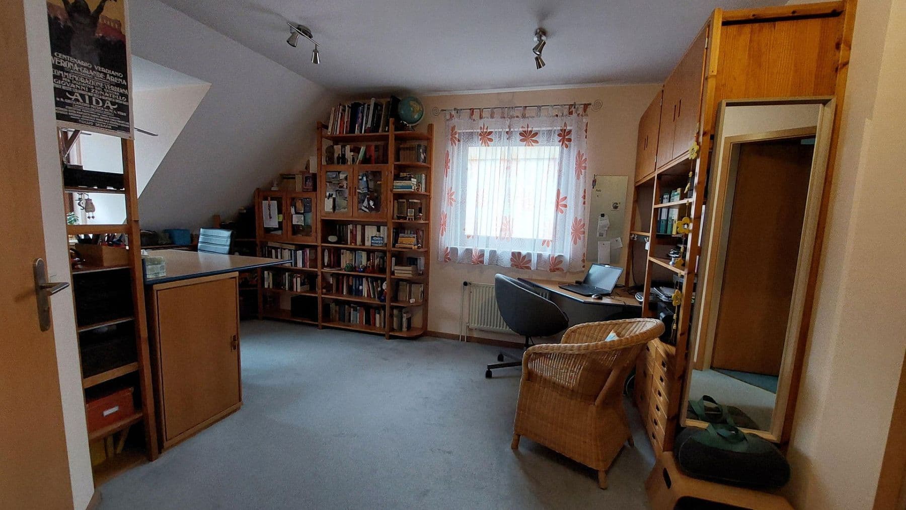 Predaj domu 114 m², pozemek 376 m², Berlin, Berlín Predaj domu 114 m², pozemek 376 m², Berlin, Berlín