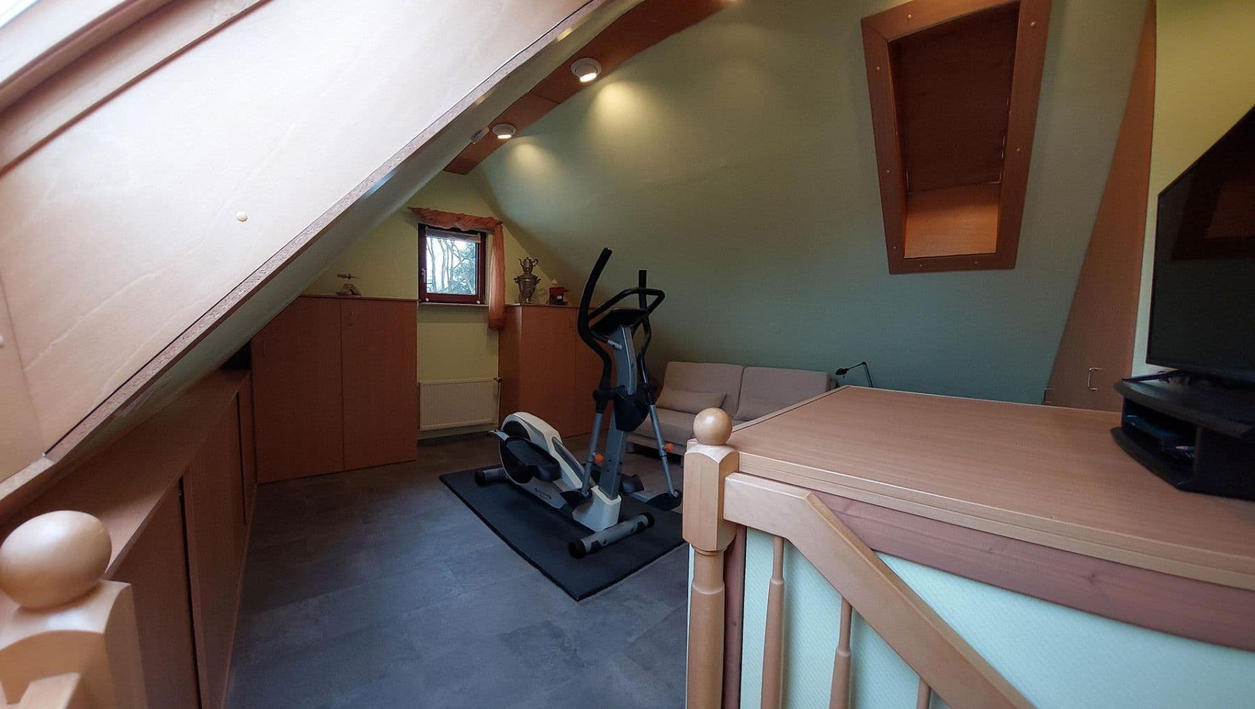 Predaj domu 114 m², pozemek 376 m², Berlin, Berlín Predaj domu 114 m², pozemek 376 m², Berlin, Berlín