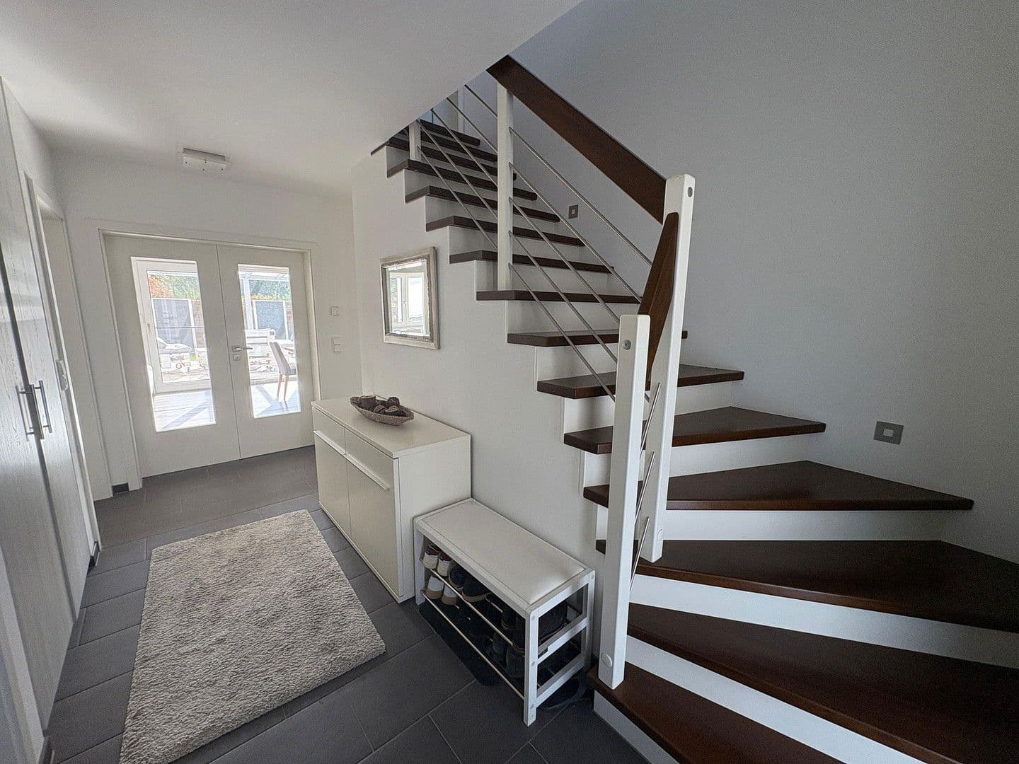 Predaj domu 153 m², pozemek 353 m², Rheinau, Bádensko-Wurttembersko Predaj domu 153 m², pozemek 353 m², Rheinau, Bádensko-Wurttembersko