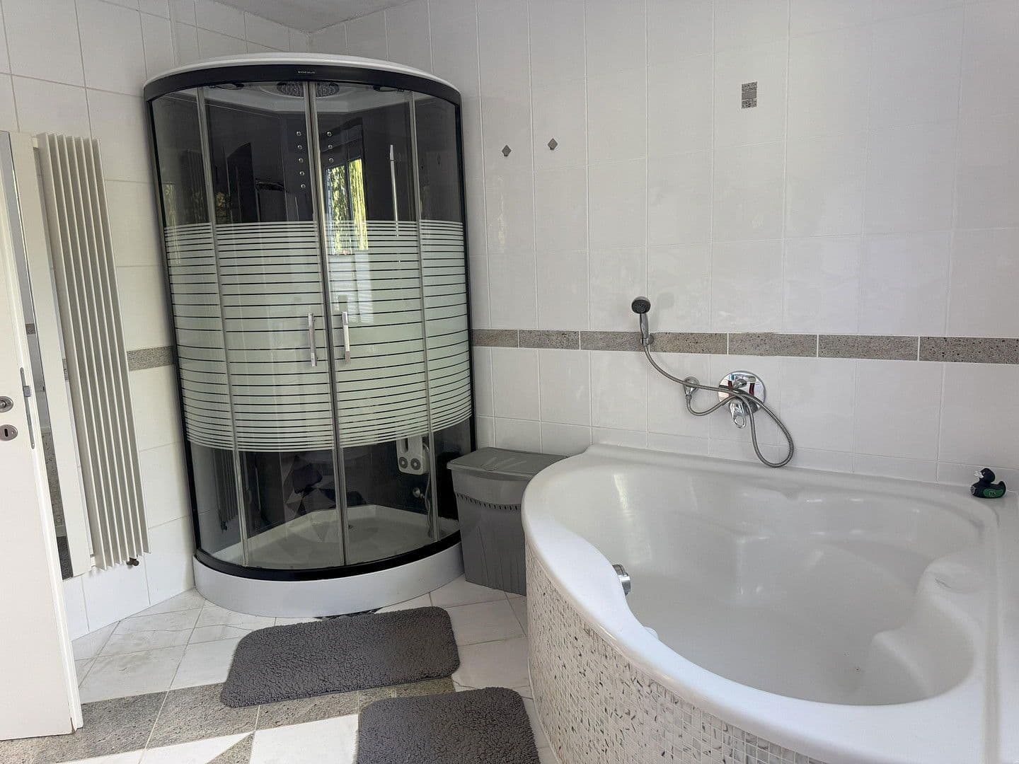 Predaj domu 212 m², pozemek 970 m², Hannover, Dolné Sasko Predaj domu 212 m², pozemek 970 m², Hannover, Dolné Sasko