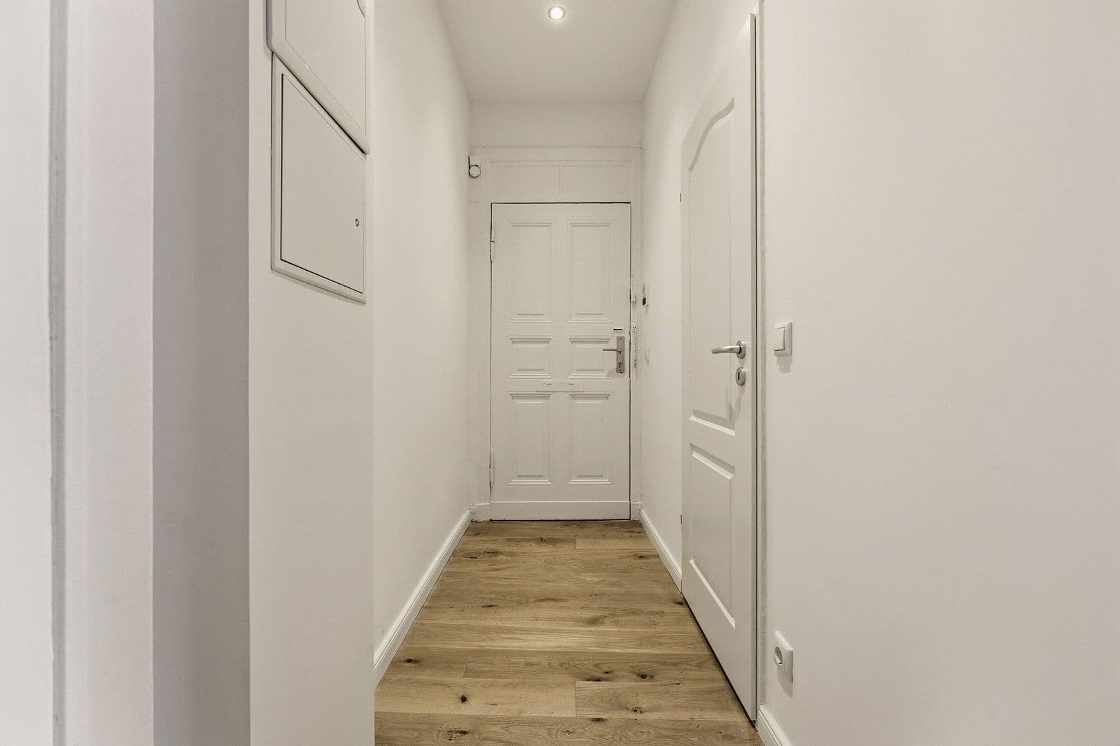 Predaj bytu 1-izbový 32 m², Berlin, Berlín Predaj bytu 1-izbový 32 m², Berlin, Berlín