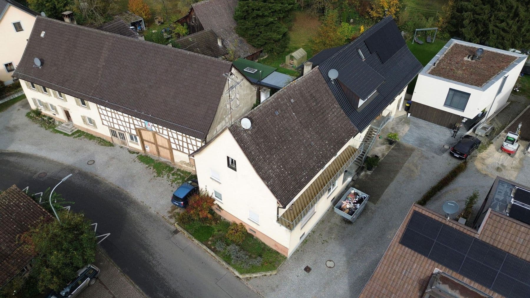 Predaj domu 140 m², pozemek 342 m², Ledergasse 8, Singen (Hohentwiel), Bádensko-Wurttembersko Predaj domu 140 m², pozemek 342 m², Ledergasse 8, Singen (Hohentwiel), Bádensko-Wurttembersko