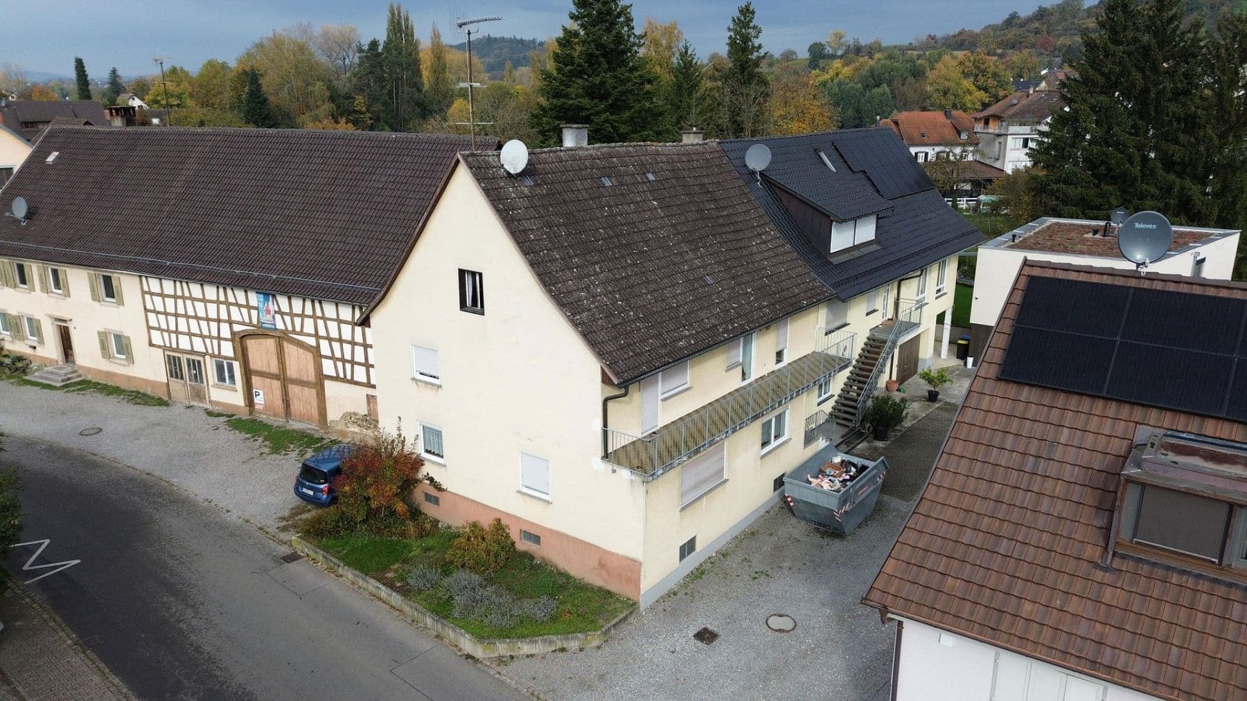 Predaj domu 140 m², pozemek 342 m², Ledergasse 8, Singen (Hohentwiel), Bádensko-Wurttembersko Predaj domu 140 m², pozemek 342 m², Ledergasse 8, Singen (Hohentwiel), Bádensko-Wurttembersko