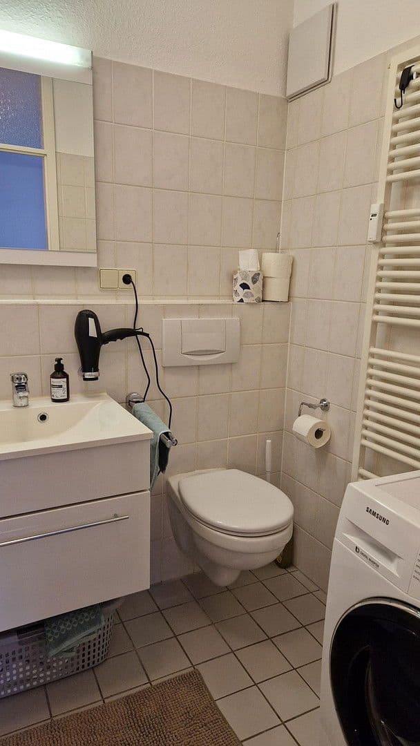 Prenájom bytu 2-izbový 50 m², Karlsruhe, Bádensko-Wurttembersko Prenájom bytu 2-izbový 50 m², Karlsruhe, Bádensko-Wurttembersko