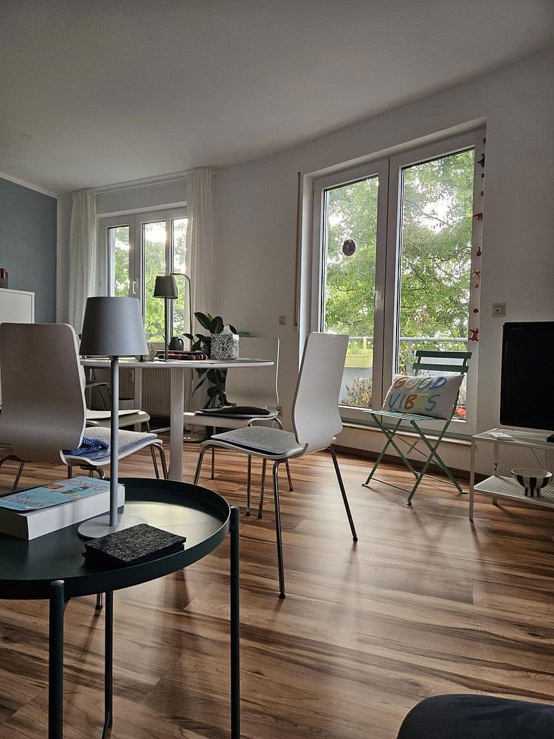 Prenájom bytu 2-izbový 50 m², Karlsruhe, Bádensko-Wurttembersko Prenájom bytu 2-izbový 50 m², Karlsruhe, Bádensko-Wurttembersko