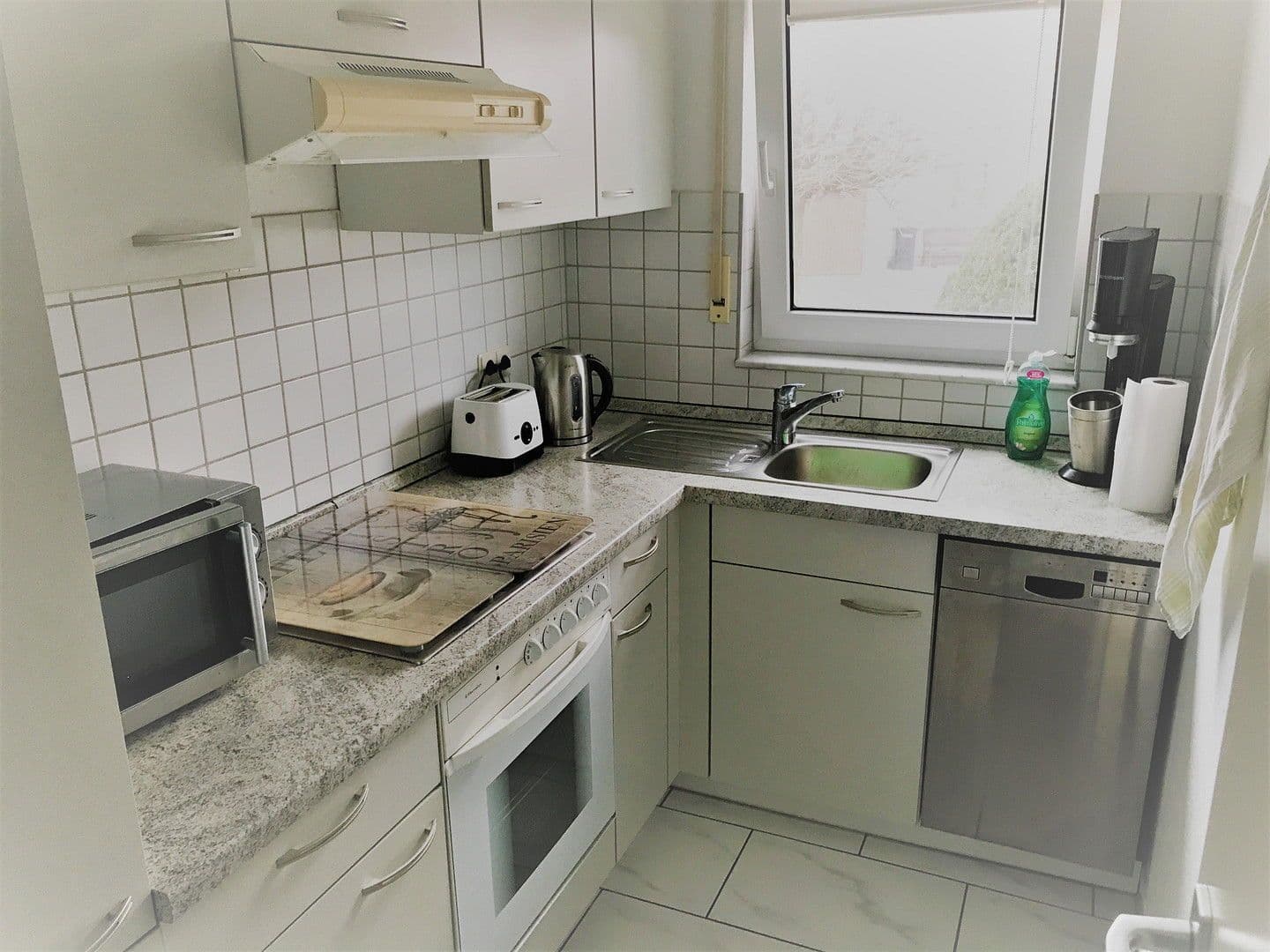 Prenájom bytu 2-izbový 49 m², Großbettlingen, Bádensko-Wurttembersko Prenájom bytu 2-izbový 49 m², Großbettlingen, Bádensko-Wurttembersko