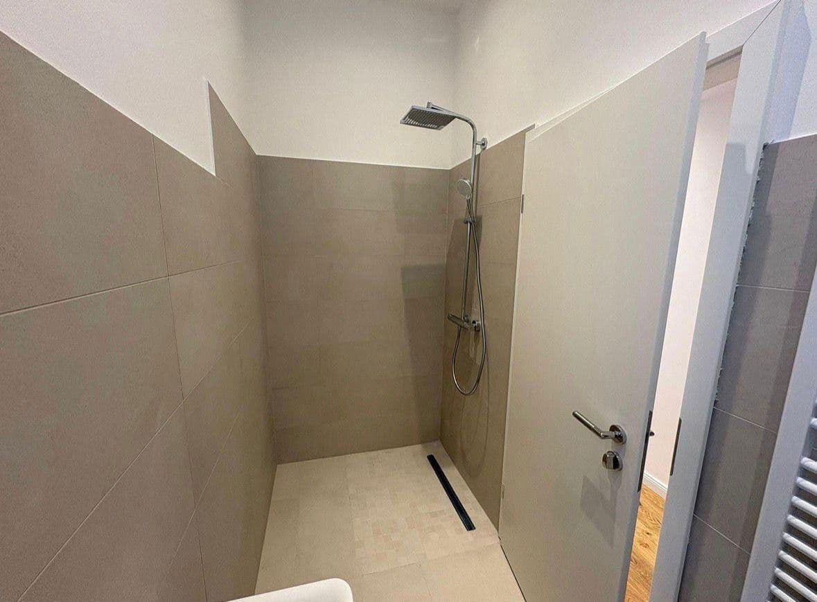 Predaj bytu 2-izbový 60 m², Junker-Jörg-Str. 6, Berlin, Berlín Predaj bytu 2-izbový 60 m², Junker-Jörg-Str. 6, Berlin, Berlín