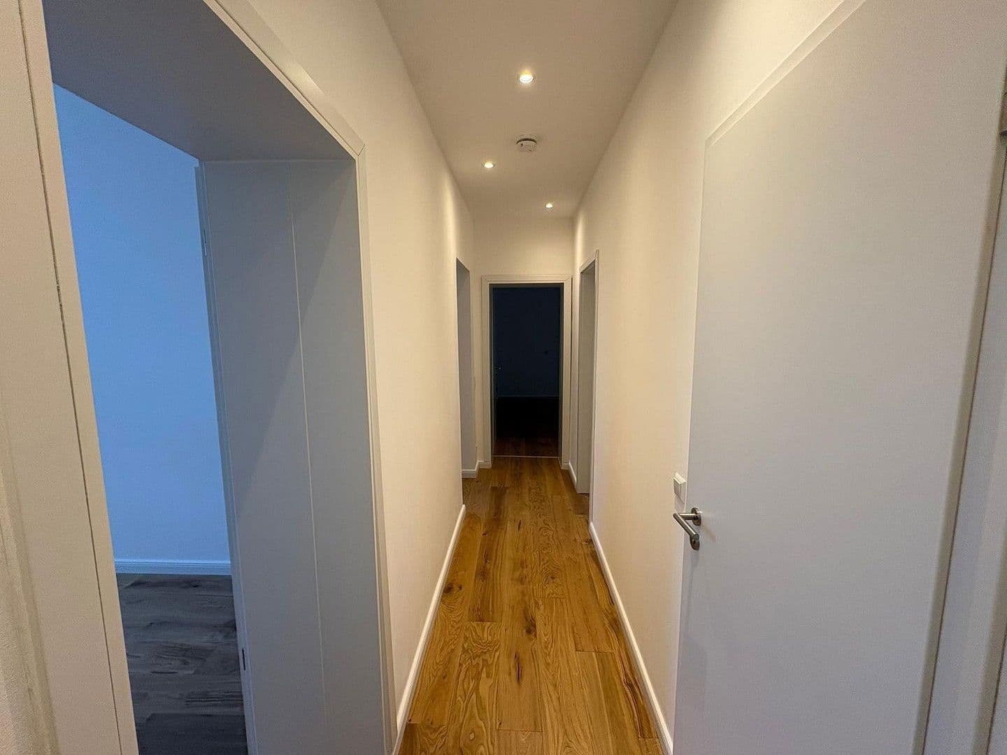 Predaj bytu 4-izbový 117 m², Königseestr. 6, Berlin, Berlín Predaj bytu 4-izbový 117 m², Königseestr. 6, Berlin, Berlín