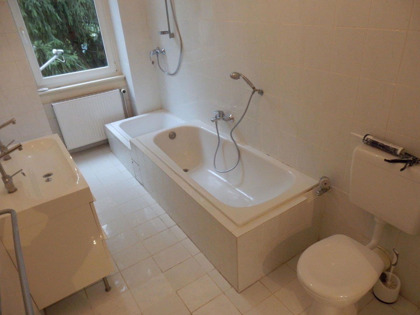 Prenájom bytu 2-izbový 81 m², Friedberger Landstraße 86, frankfurt am Main, Hesensko Prenájom bytu 2-izbový 81 m², Friedberger Landstraße 86, frankfurt am Main, Hesensko