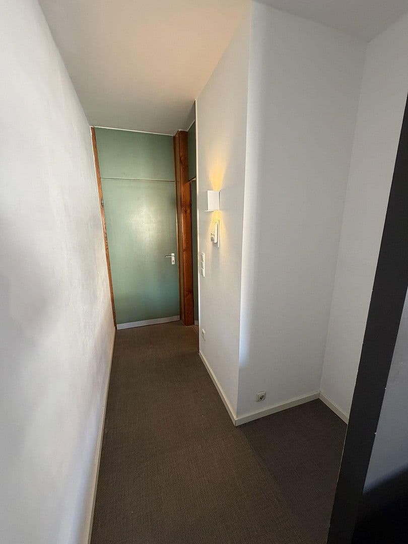 Prenájom bytu 1-izbový 21 m², Henkestraße 71, Erlangen, Bavorsko Prenájom bytu 1-izbový 21 m², Henkestraße 71, Erlangen, Bavorsko