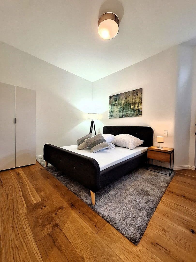 Prenájom bytu 2-izbový 55 m², Pascalstr. 4, Berlin, Berlín Prenájom bytu 2-izbový 55 m², Pascalstr. 4, Berlin, Berlín