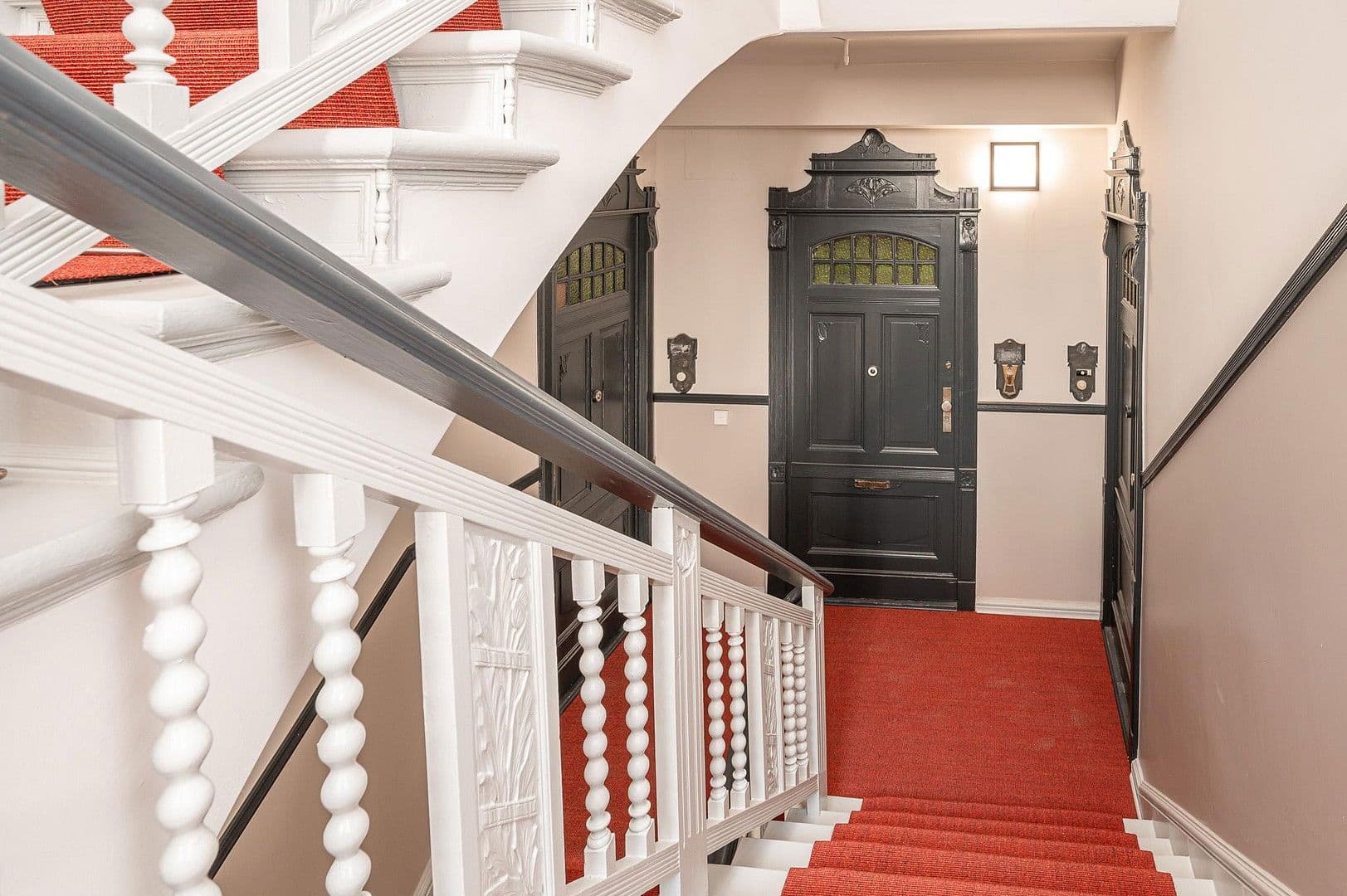 Prenájom bytu 2-izbový 55 m², Pascalstr. 4, Berlin, Berlín Prenájom bytu 2-izbový 55 m², Pascalstr. 4, Berlin, Berlín