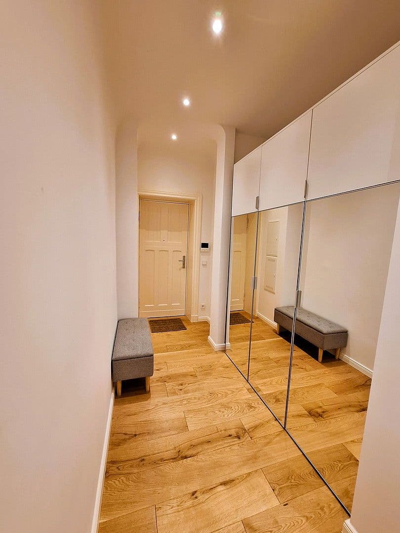 Prenájom bytu 2-izbový 55 m², Pascalstr. 4, Berlin, Berlín Prenájom bytu 2-izbový 55 m², Pascalstr. 4, Berlin, Berlín