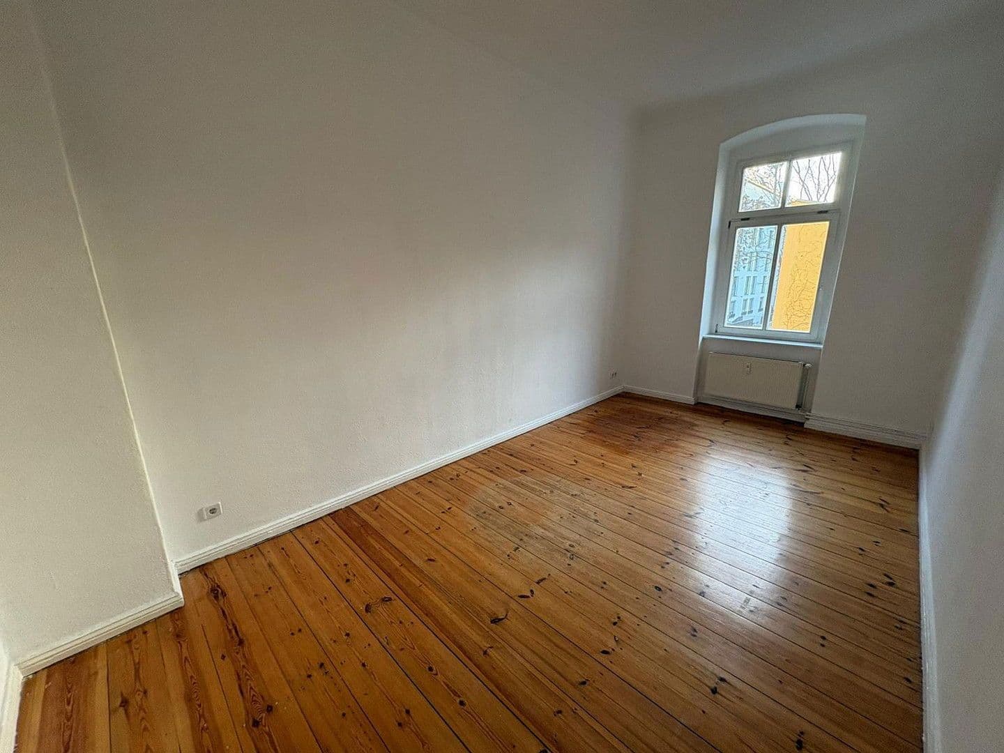 Predaj bytu 3-izbový 80 m², Marienstr. 7, Berlin, Berlín Predaj bytu 3-izbový 80 m², Marienstr. 7, Berlin, Berlín