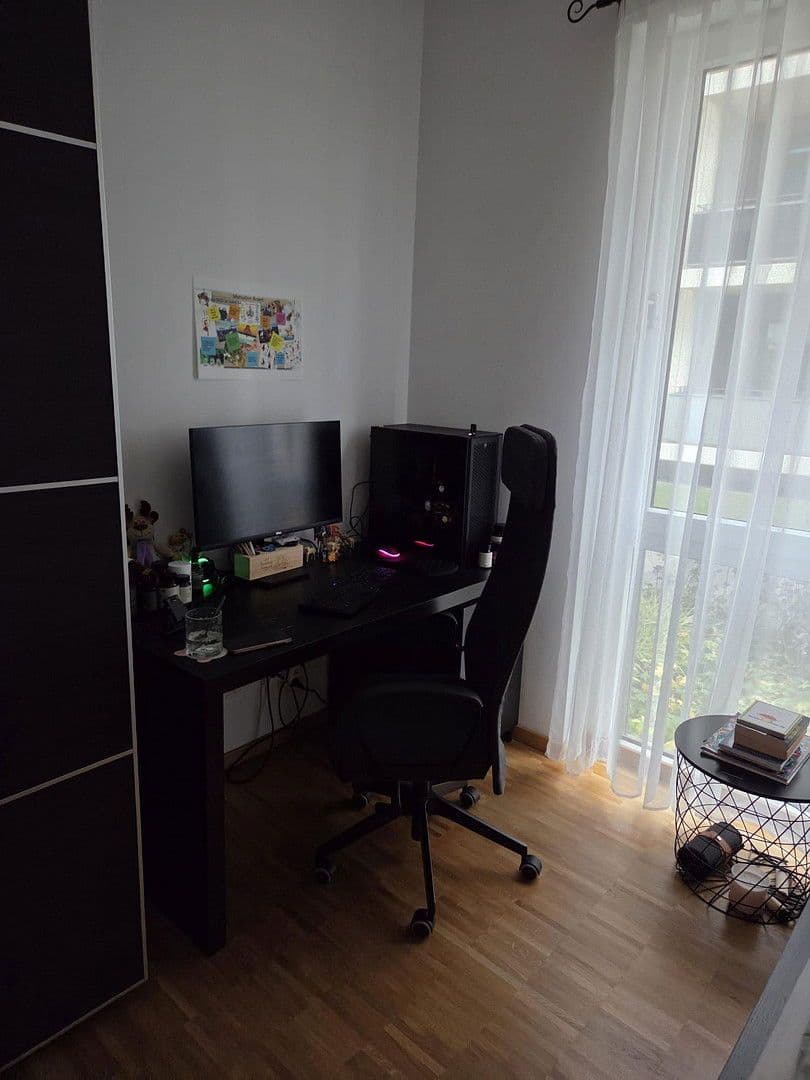 Prenájom bytu 2-izbový 61 m², Berlin, Berlín Prenájom bytu 2-izbový 61 m², Berlin, Berlín