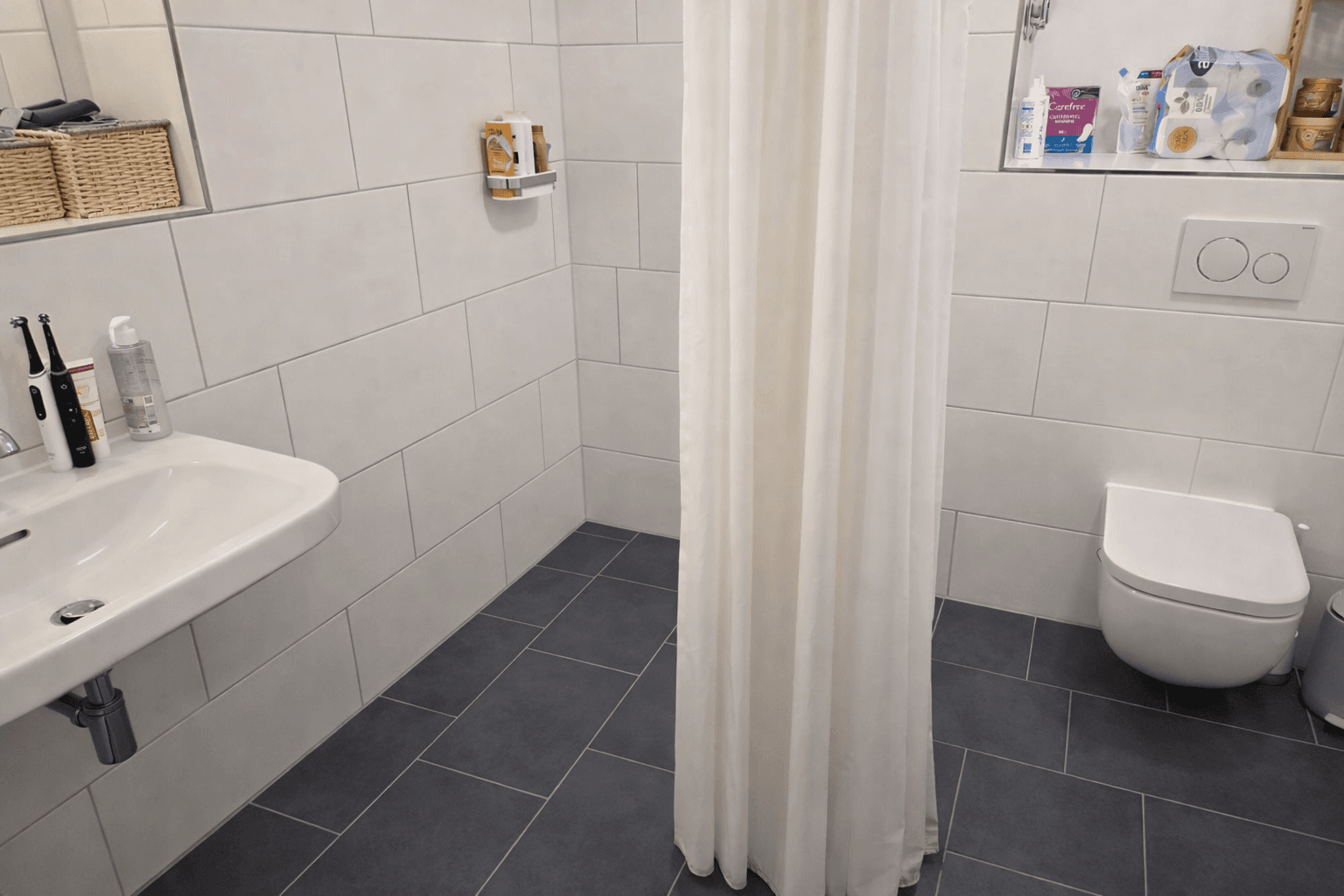 Prenájom bytu 2-izbový 61 m², Berlin, Berlín Prenájom bytu 2-izbový 61 m², Berlin, Berlín