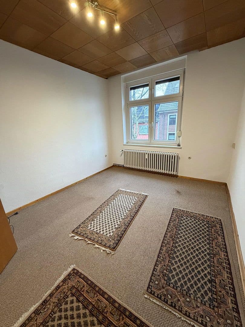 Prenájom bytu 3-izbový 84 m², Duisburg, Severné Porýnie - Westfálsko Prenájom bytu 3-izbový 84 m², Duisburg, Severné Porýnie - Westfálsko
