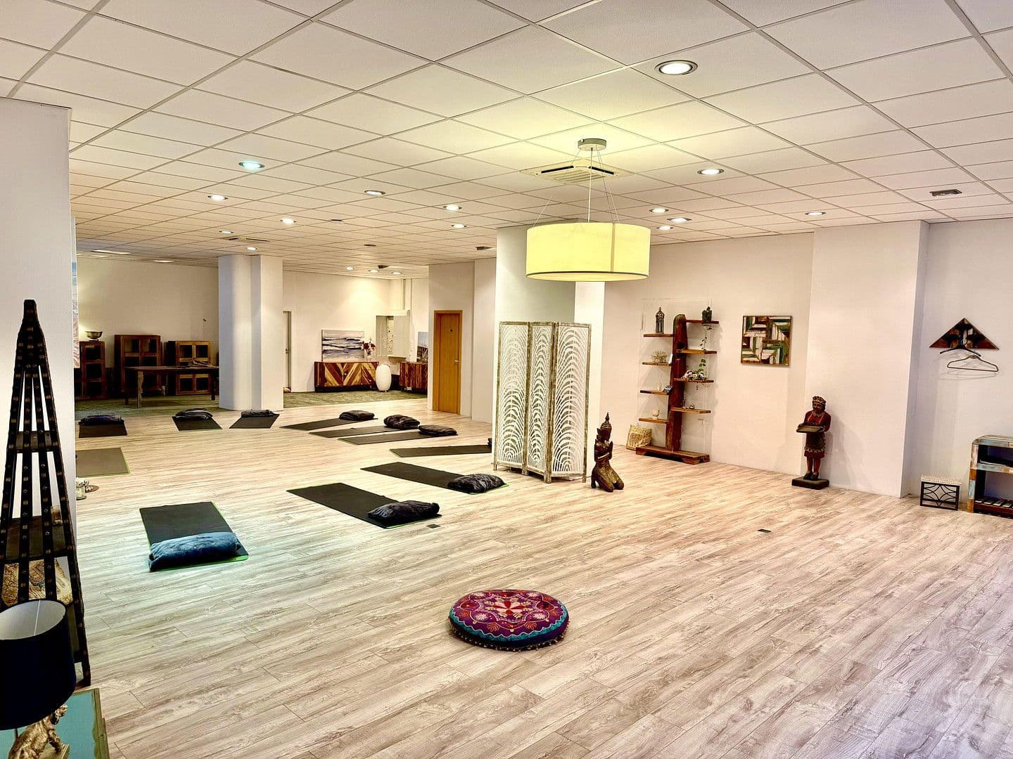 Prenájom kancelárie 160 m², Lübecker Straße 25-27, Schwerin - Altstadt, Meklenbursko-Predpomoransko Prenájom kancelárie 160 m², Lübecker Straße 25-27, Schwerin - Altstadt, Meklenbursko-Predpomoransko