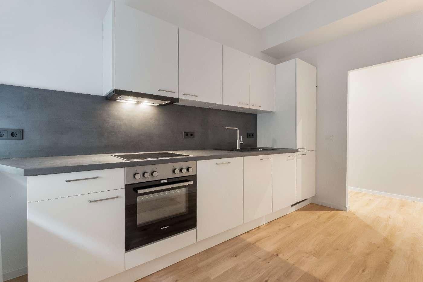 Prenájom bytu 2-izbový 60 m², Bernstorffstraße 11, Berlin, Berlín Prenájom bytu 2-izbový 60 m², Bernstorffstraße 11, Berlin, Berlín