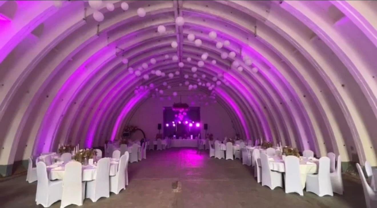 Predaj nebytového priestoru 30.000 m², Lindenstraße 15, Neuhardenberg, Brandenbursko Predaj nebytového priestoru 30.000 m², Lindenstraße 15, Neuhardenberg, Brandenbursko