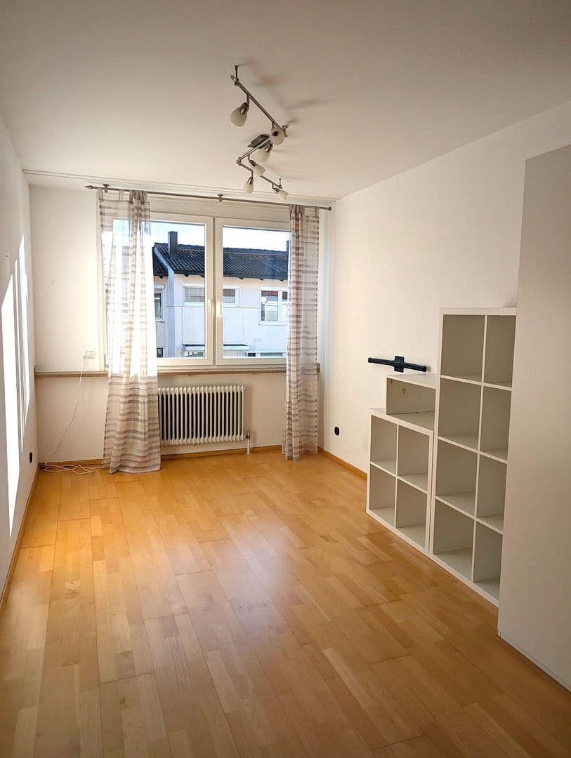 Predaj domu 149 m², pozemek 155 m², Westendstraße 4, Kirchheim b. München, Bavorsko Predaj domu 149 m², pozemek 155 m², Westendstraße 4, Kirchheim b. München, Bavorsko