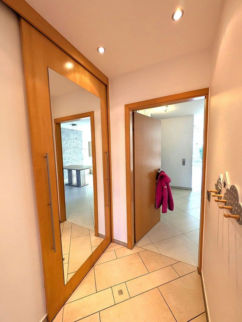 Predaj domu 149 m², pozemek 155 m², Westendstraße 4, Kirchheim b. München, Bavorsko Predaj domu 149 m², pozemek 155 m², Westendstraße 4, Kirchheim b. München, Bavorsko