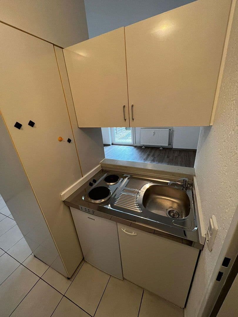 Prenájom bytu 1-izbový 35 m², Mainz, Porýnie-Falcko Prenájom bytu 1-izbový 35 m², Mainz, Porýnie-Falcko