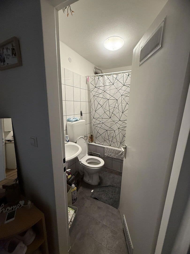 Prenájom bytu 2-izbový 44 m², St.-Georgen-Steige 17, Pforzheim, Bádensko-Wurttembersko Prenájom bytu 2-izbový 44 m², St.-Georgen-Steige 17, Pforzheim, Bádensko-Wurttembersko