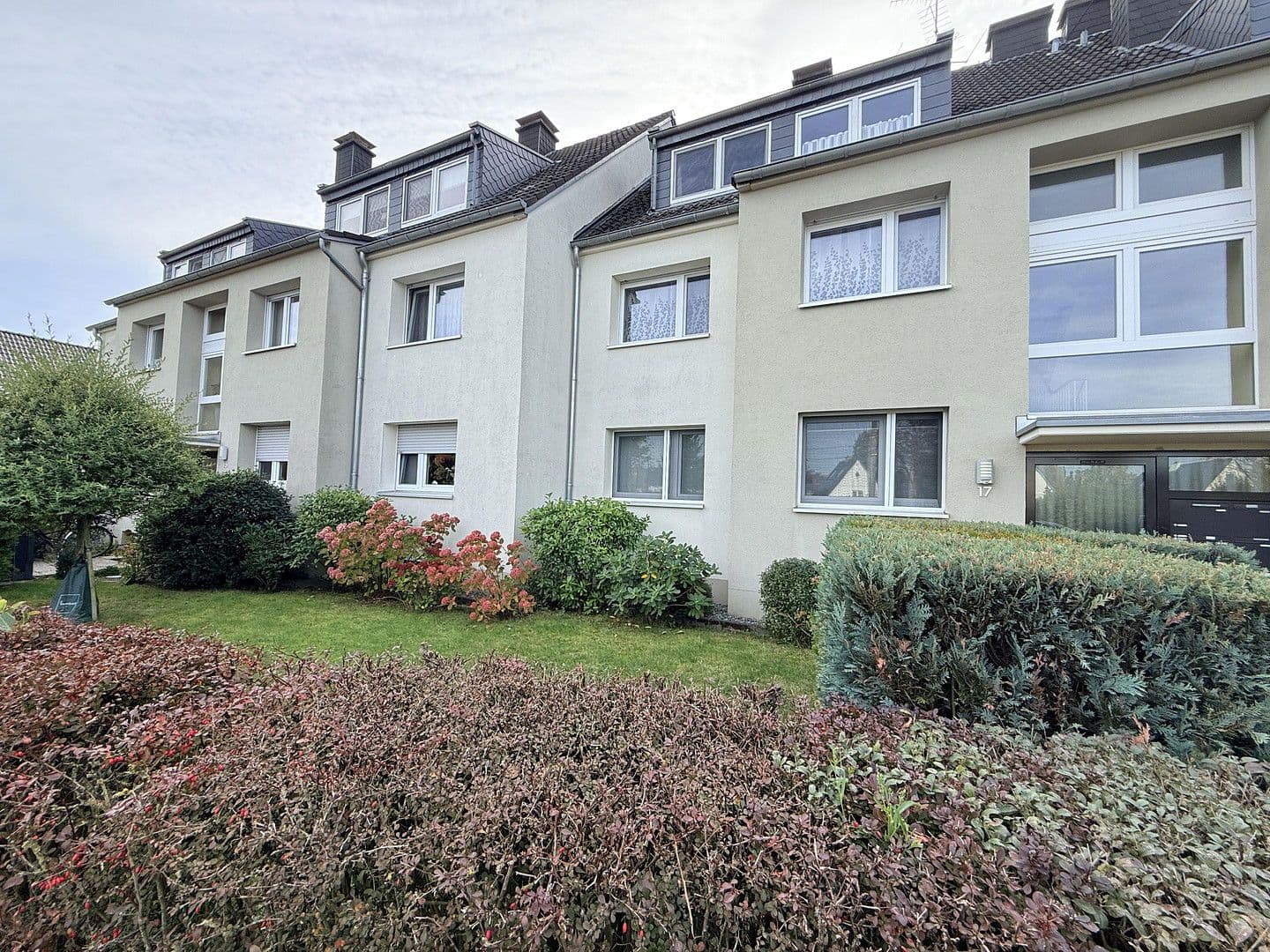 Predaj bytu 3-izbový 93 m², An der Rheinbahn 17, Meerbusch, Severné Porýnie - Westfálsko Predaj bytu 3-izbový 93 m², An der Rheinbahn 17, Meerbusch, Severné Porýnie - Westfálsko