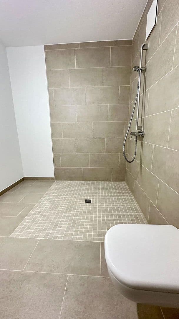 Prenájom bytu 2-izbový 74 m², Jesteburg, Dolné Sasko Prenájom bytu 2-izbový 74 m², Jesteburg, Dolné Sasko