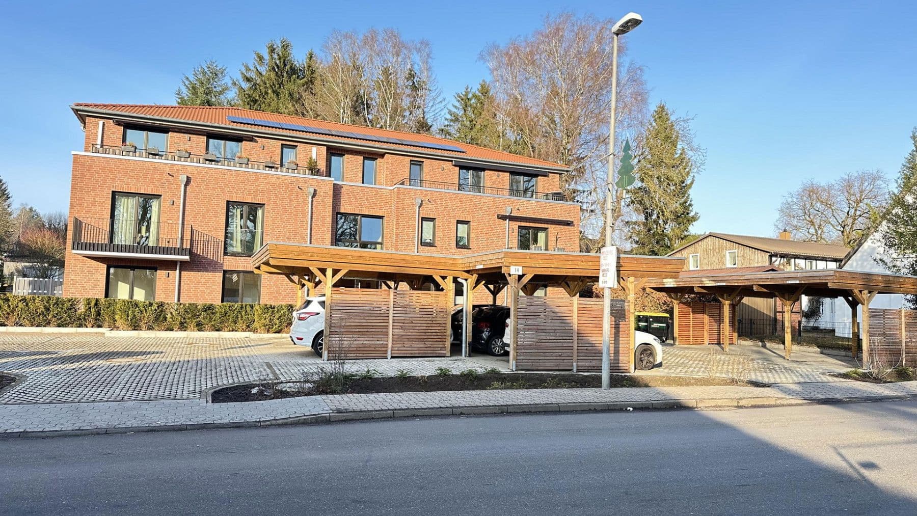 Prenájom bytu 2-izbový 74 m², Jesteburg, Dolné Sasko Prenájom bytu 2-izbový 74 m², Jesteburg, Dolné Sasko